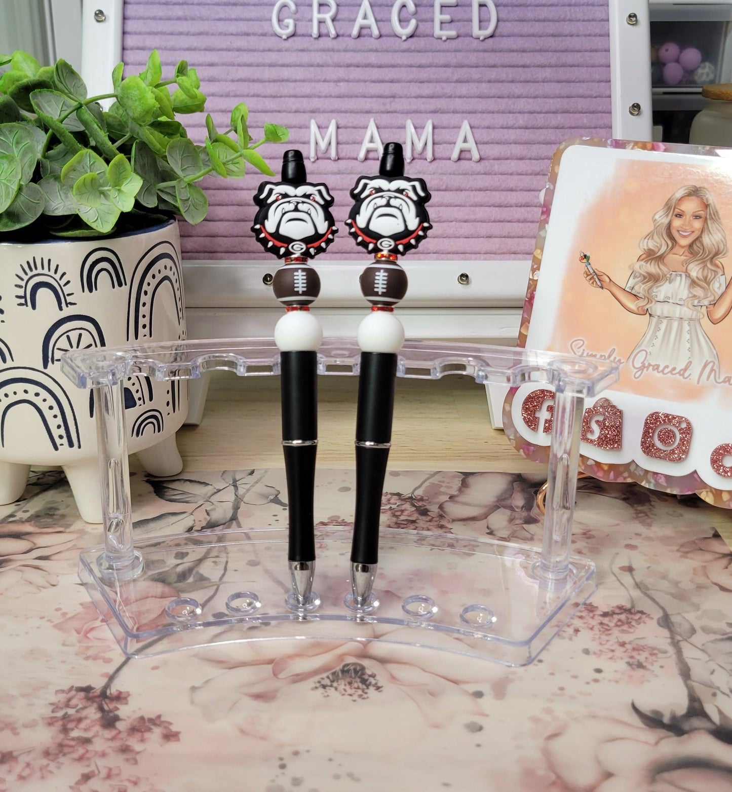 Georgia Bulldogs Beaded Pen - Simply Graced Mama