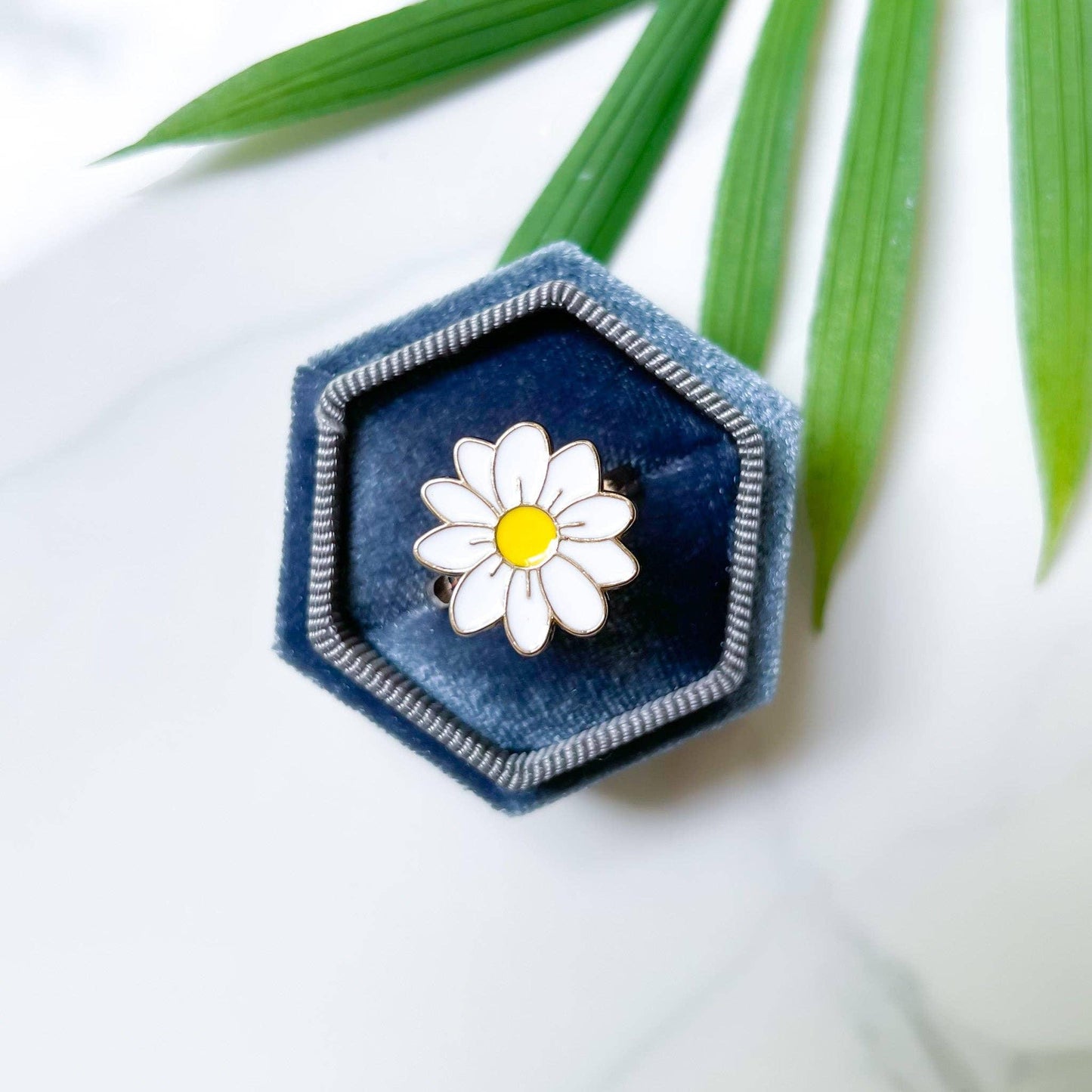 Daisy Fidget Spinner Ring - Simply Graced Mama