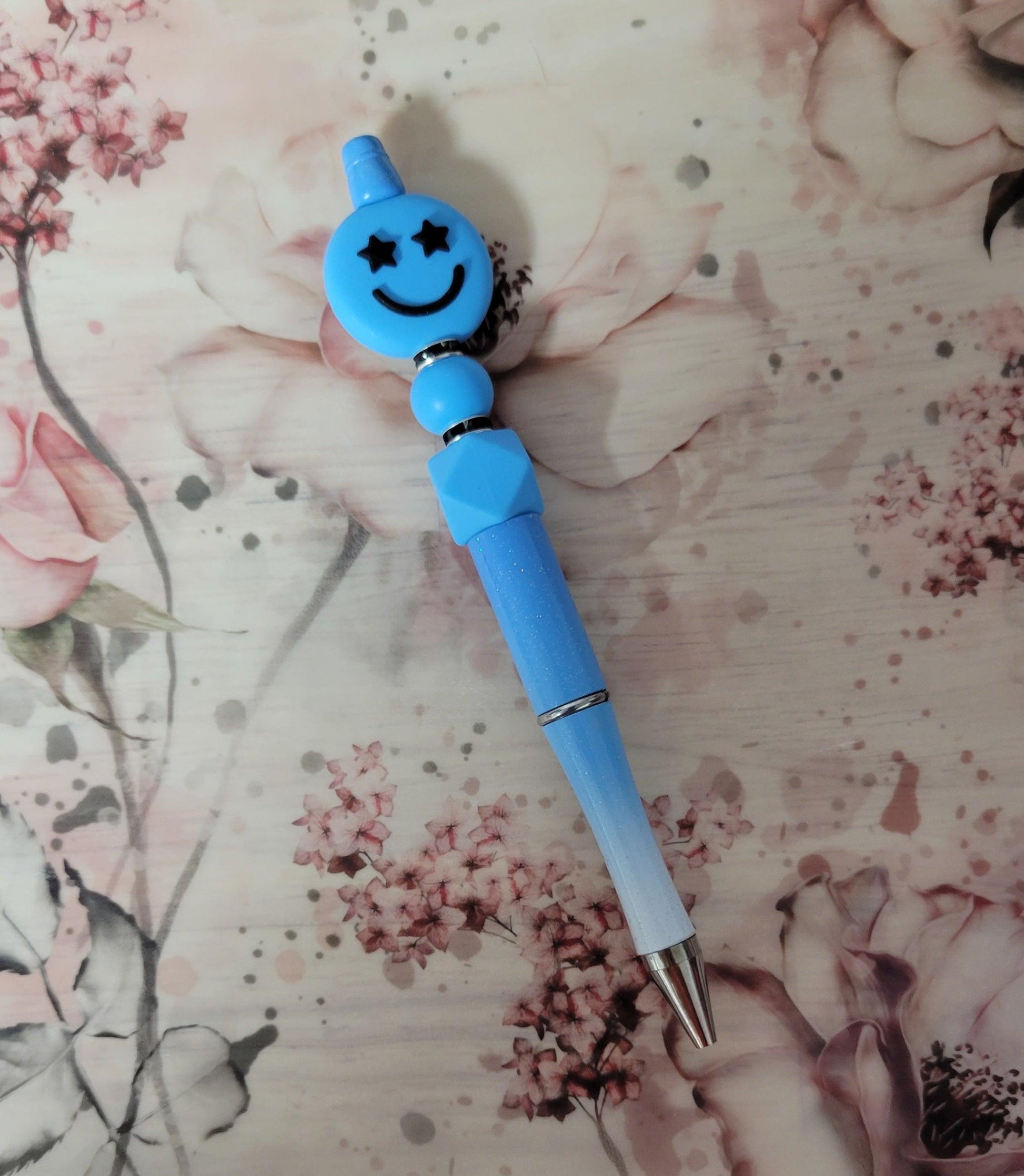 Smiley face (blue) - Simply Graced Mama