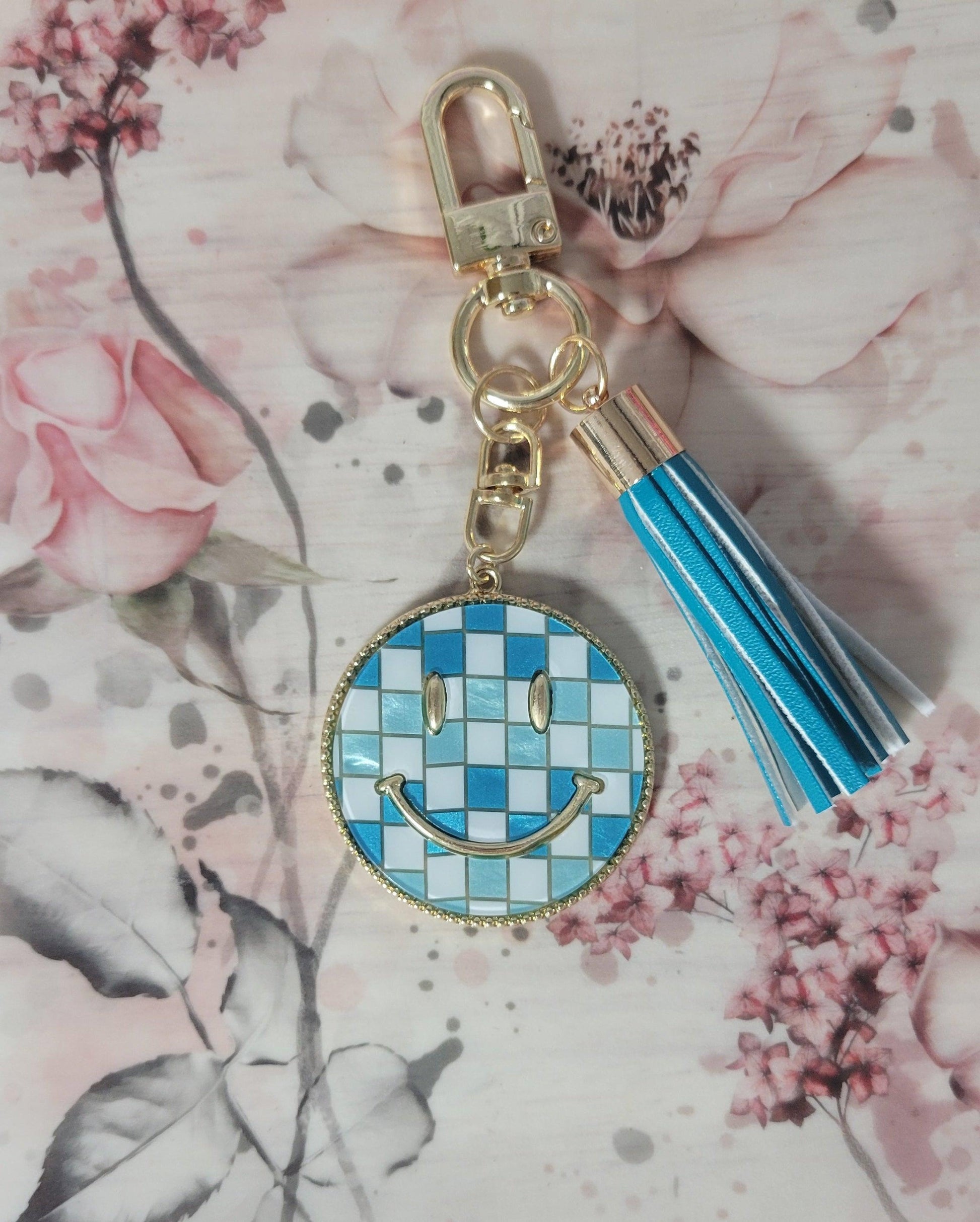 Smiley Face Resin Coin Keychain w/tassel- Blue Checkered - Simply Graced Mama