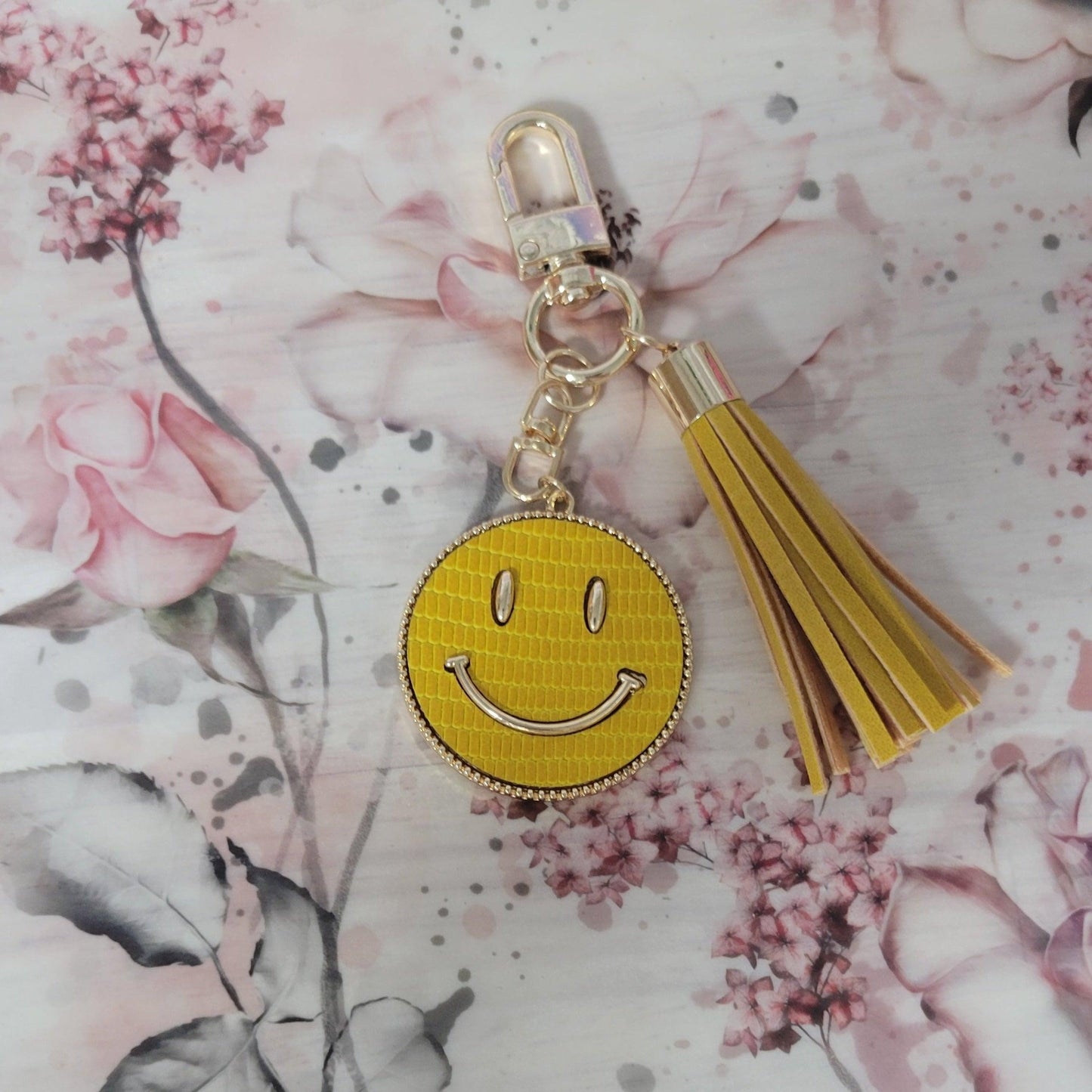 Smiley Face Coin Keychain w/tassel - Yellow - Simply Graced Mama