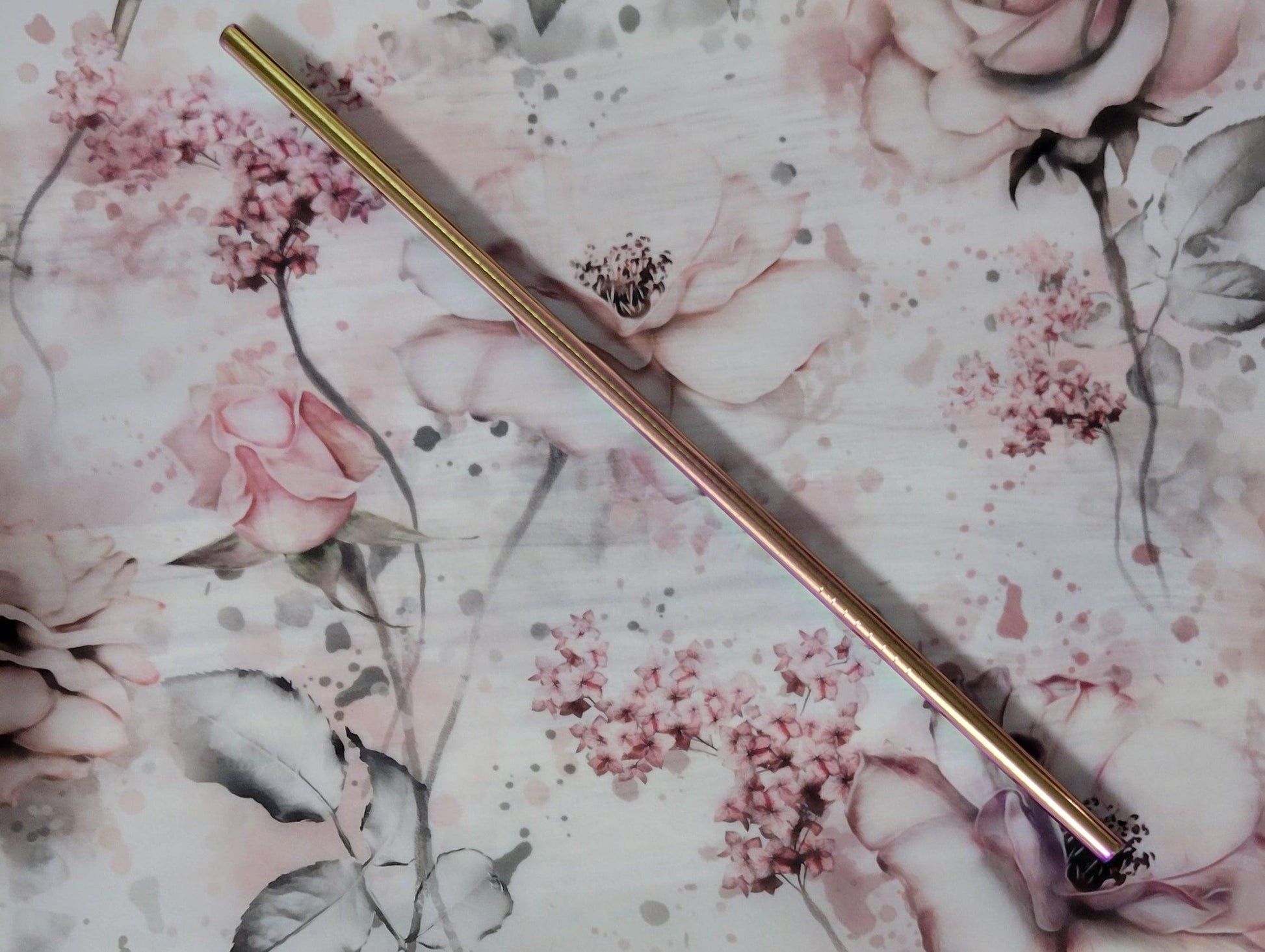 Straight Stainless Steel Straw - Fits up to 30oz - Holographic - Simply Graced Mama