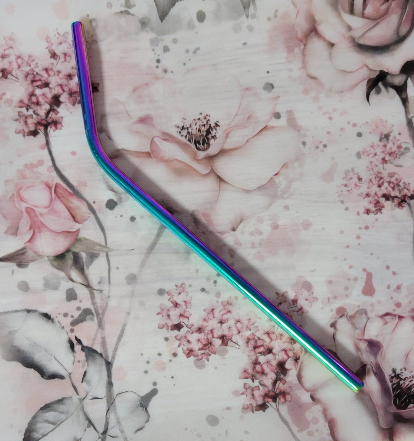 Curved Stainless Steel Straw - Fits 16oz - Holographic - Simply Graced Mama