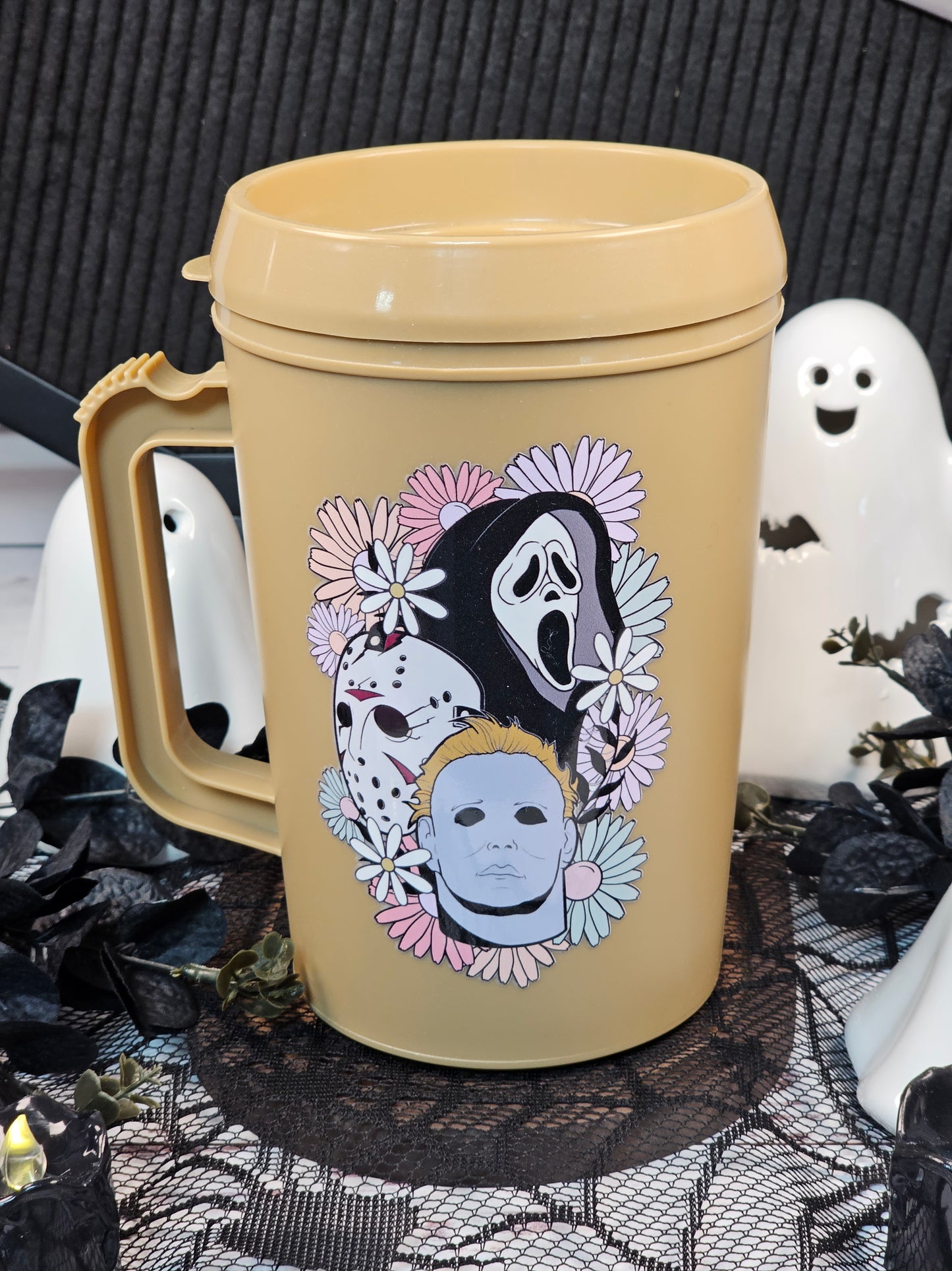 Scary Movie 34oz Trucker Mug