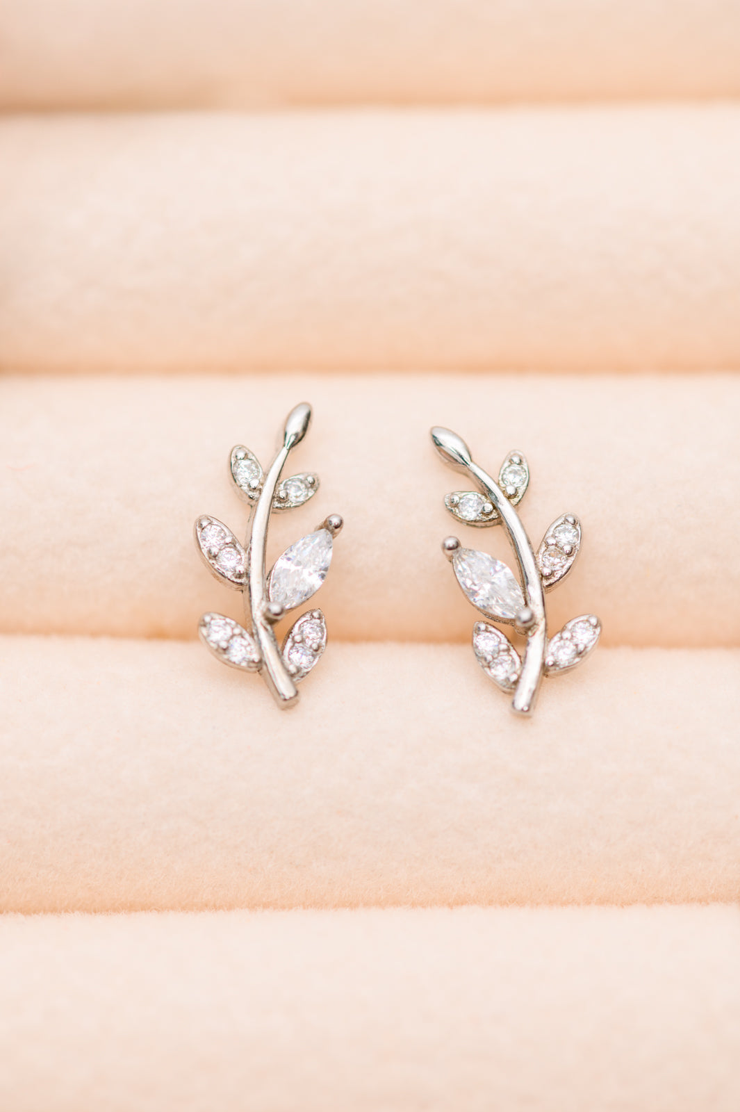 Bright Vines Stud Earrings - Simply Graced Mama