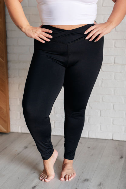 Do The Most V Front Leggings - Simply Graced Mama