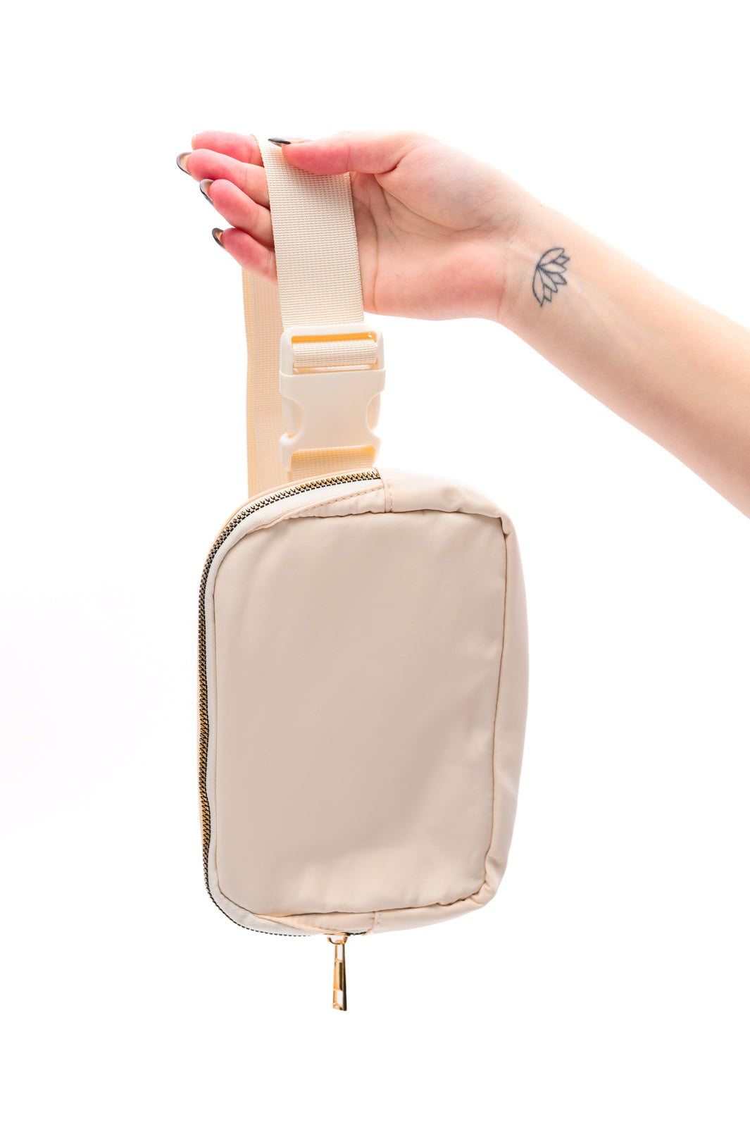 Everywhere I Go Crossbody Belt Bag in Ivory - Simply Graced Mama