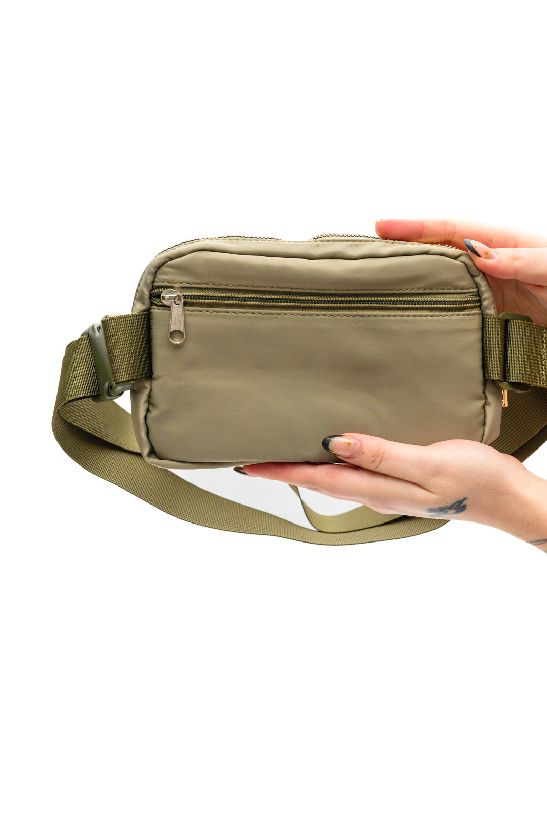 Everywhere I Go Crossbody Belt Bag in Olive - Simply Graced Mama