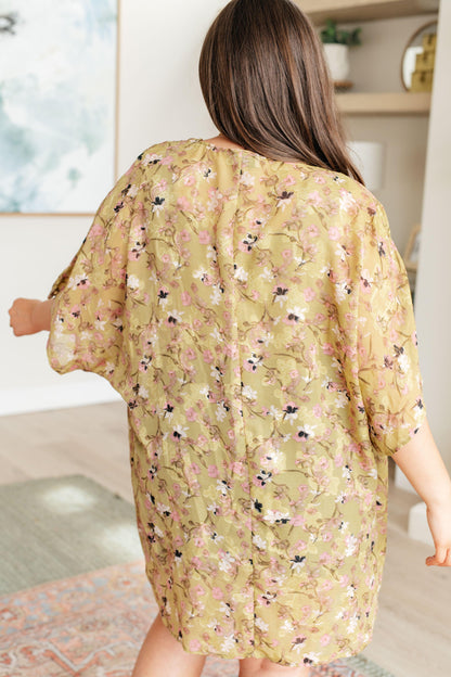 Go Anywhere Floral Kimono - Simply Graced Mama