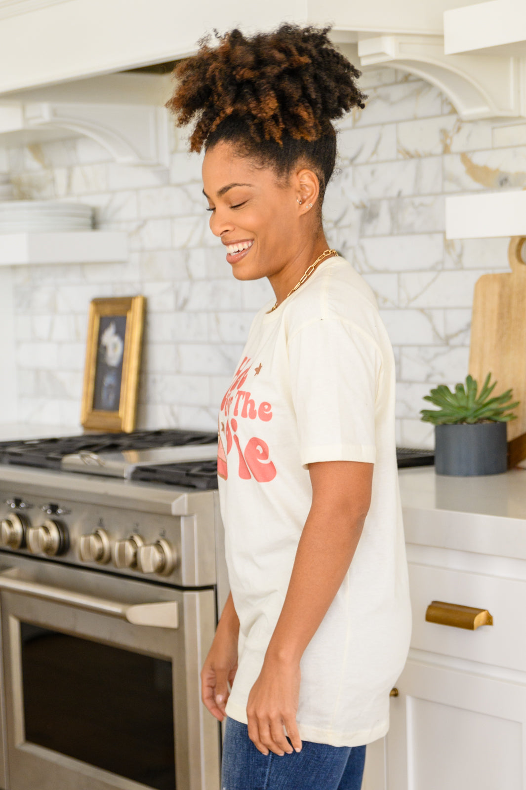 Here For The Pie Graphic T-Shirt In Cream - Simply Graced Mama