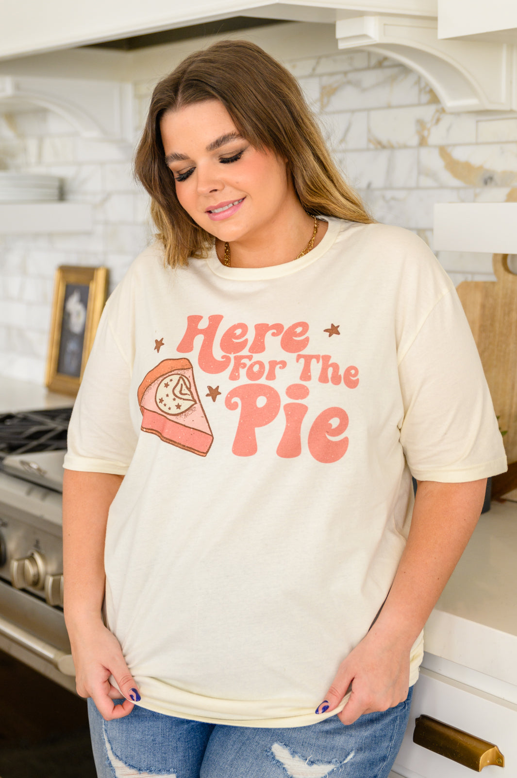 Here For The Pie Graphic T-Shirt In Cream - Simply Graced Mama