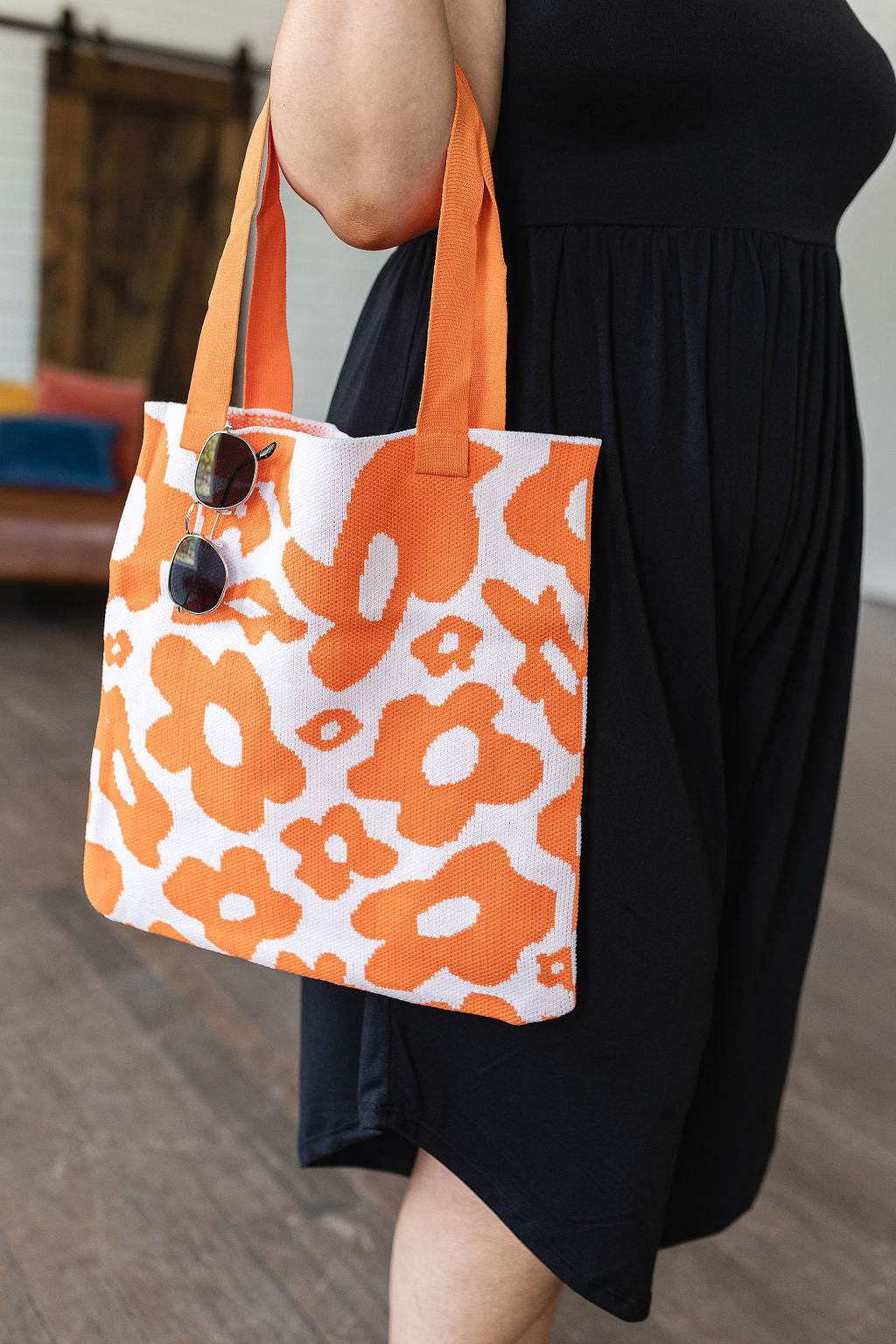 Lazy Daisy Knit Bag in Orange - Simply Graced Mama