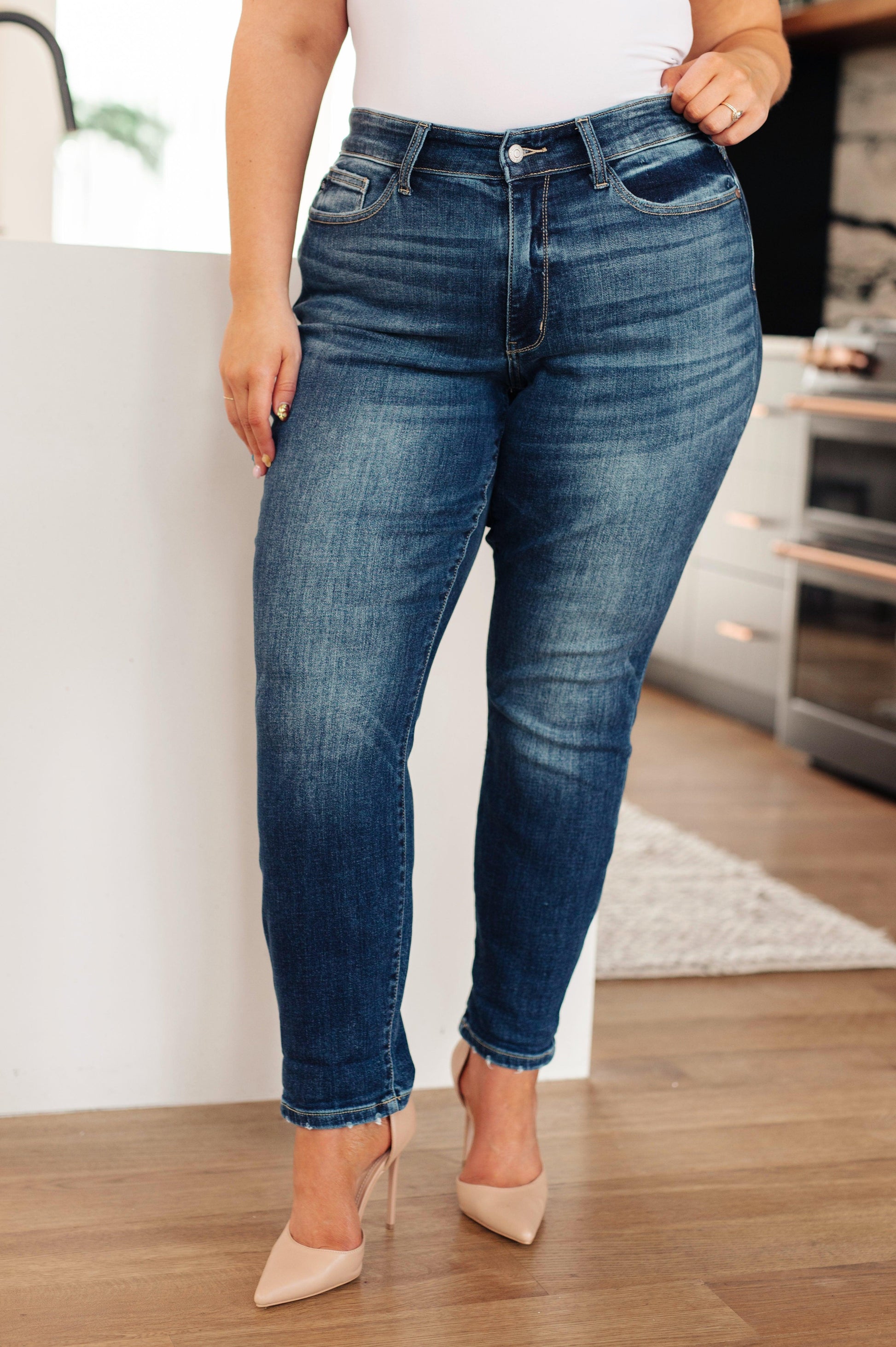 London Midrise Cuffed Boyfriend Jeans - Simply Graced Mama