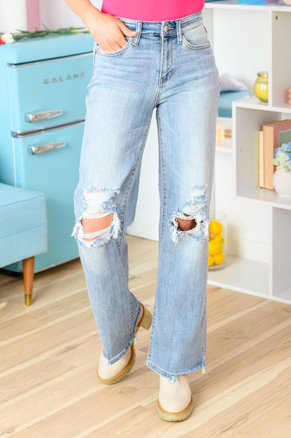 Rose High Rise 90's Straight Jeans in Light Wash - Simply Graced Mama