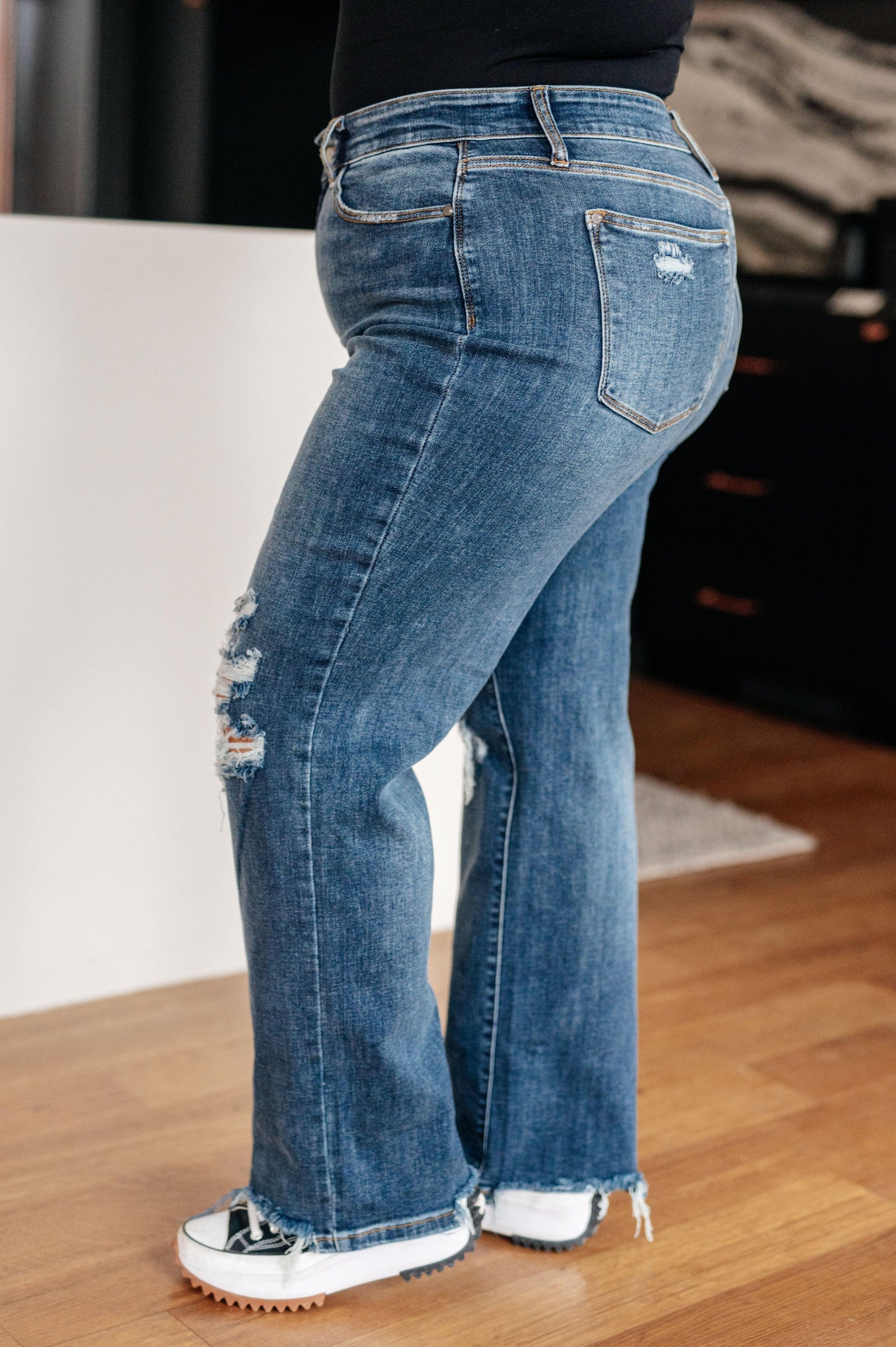 Rose High Rise 90's Straight Jeans in Dark Wash - Simply Graced Mama