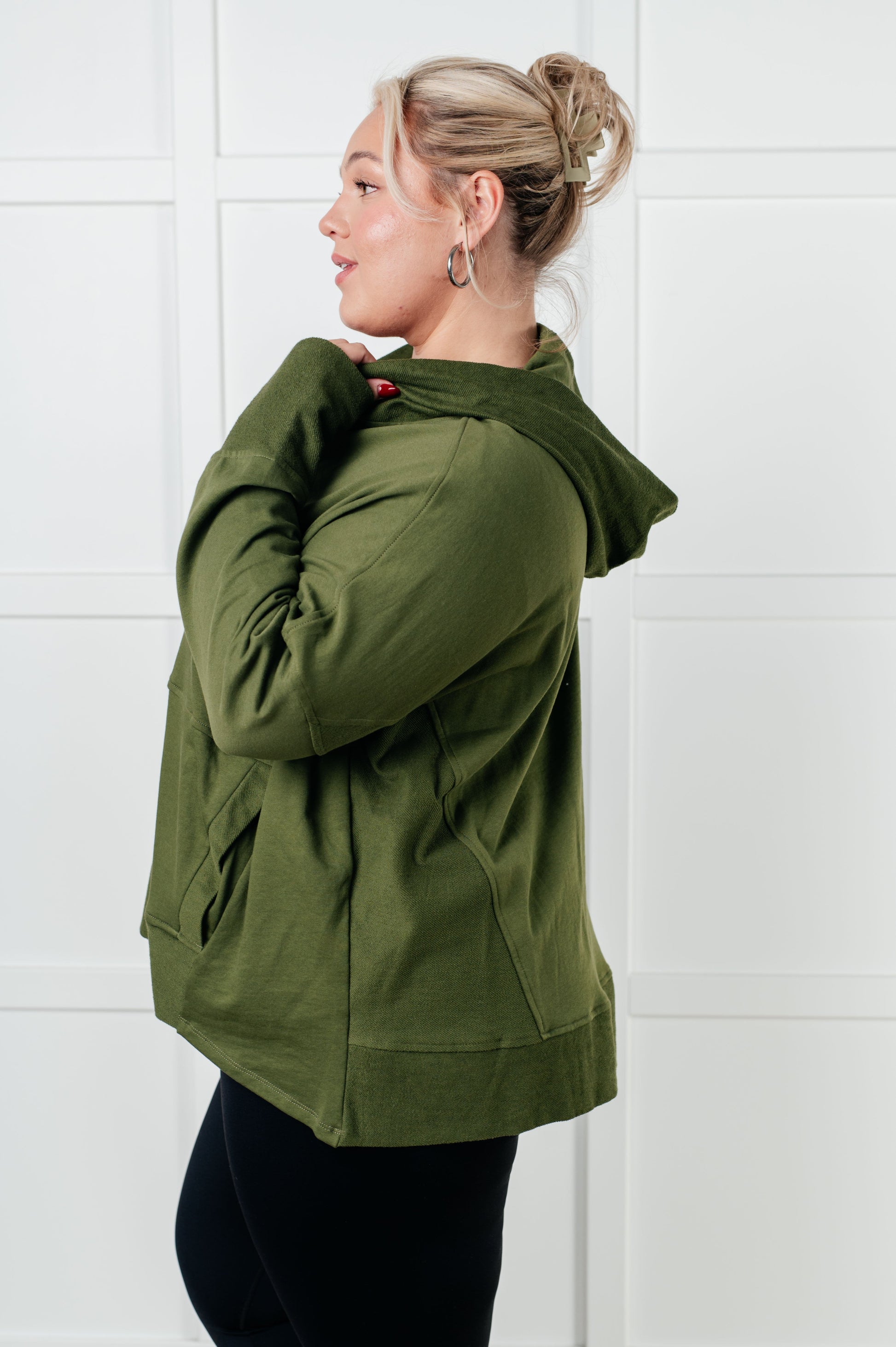 Simple Snug Snap Hooded Pullover - Simply Graced Mama