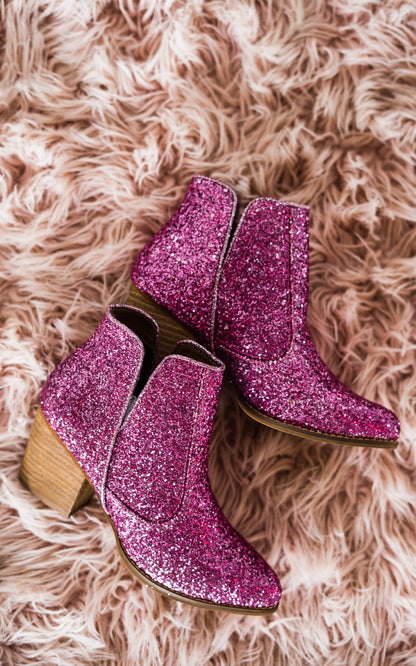 Fiera Booties in Pink