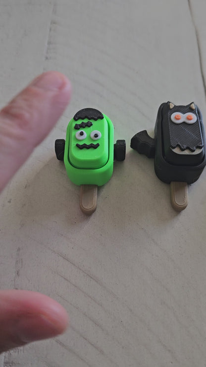 Spooky Pop Mystery Halloween Clickers