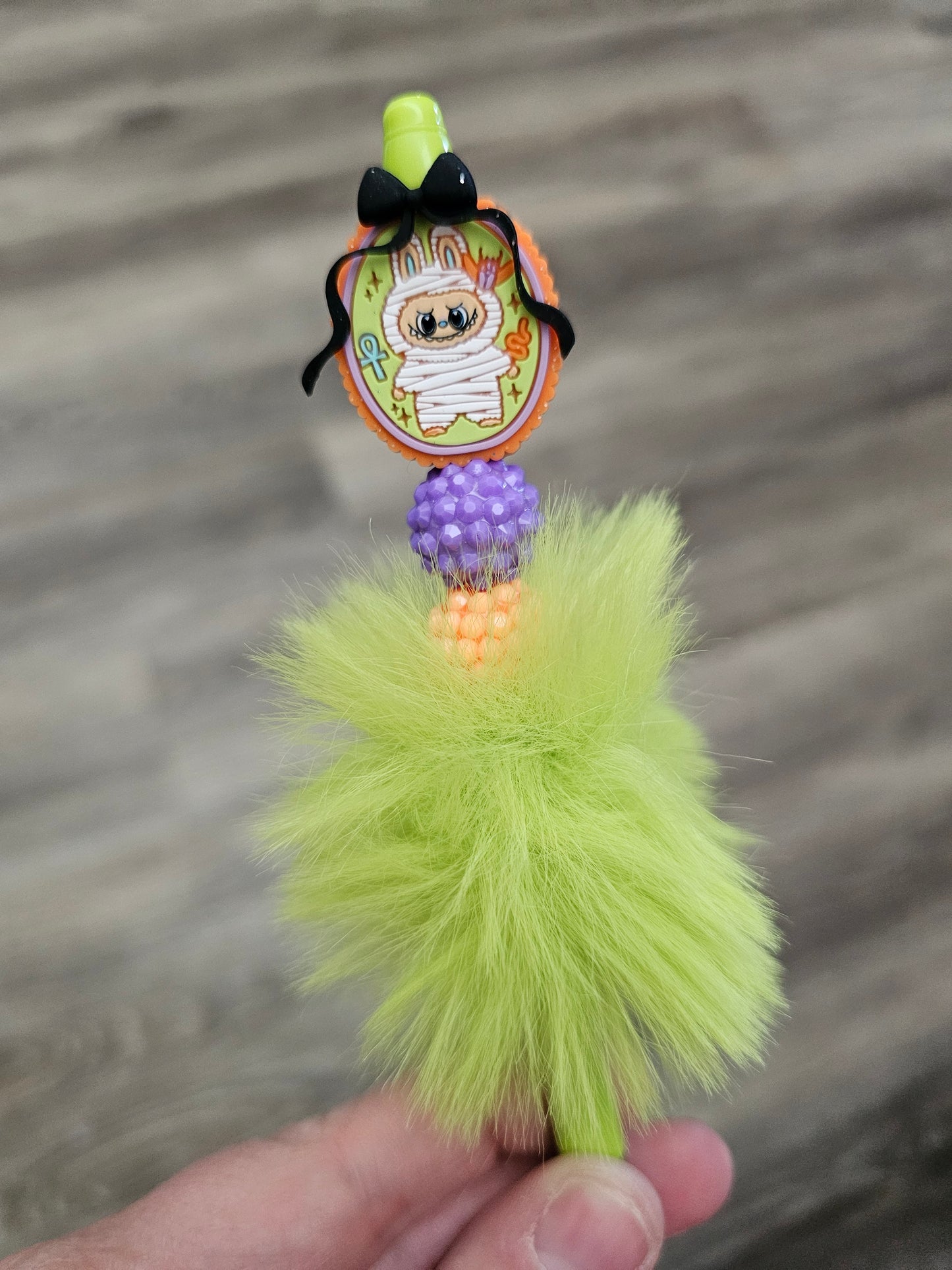 Mummy Labubu Fuzzy Beaded Pen